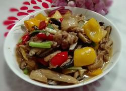 双椒蘑菇焖鸡块