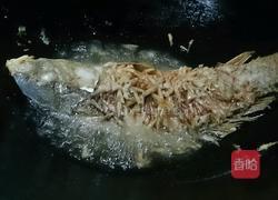 糖醋鱼的做法图解3