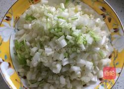 酸笋芹菜牛肉末的做法图解2