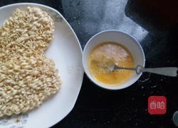 鸡蛋捞面的做法图解1