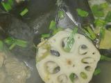 带皮排骨莲藕汤的做法[图]