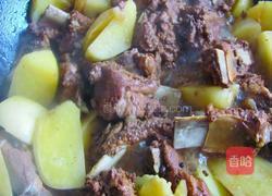 排骨烩酸菜的做法图解7