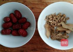 黄精煨肘的做法图解1