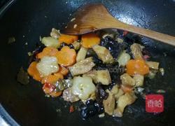 杂蔬烧肉的做法图解10