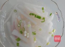 萝卜虾皮汤的做法图解3