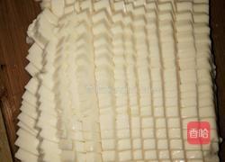 豆腐鸡蛋汤的做法图解1