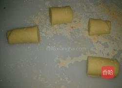 Egg Talk （橄榄球酥皮面包）的做法图解5