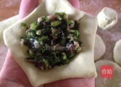 梅花饺的包法的做法图解5