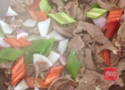 双椒爆炒猪心的做法图解7