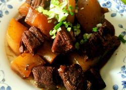 红烧白萝卜牛肉块