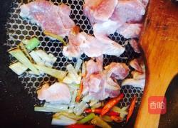 莴苣炒肉片的做法图解4