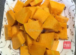 虾皮南瓜的做法图解1