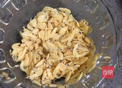 虾皮南瓜的做法图解2