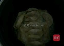 锅贴的做法图解3