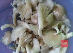 炸蘑菇的做法图解1