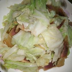 腊肉手撕包菜的做法[图]
