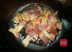 腊肉手撕包菜的做法图解3