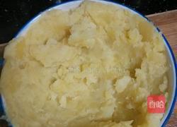 蒜香土豆饼的做法图解3