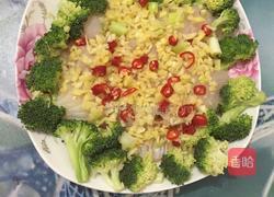 西兰花蒸巴沙鱼的做法图解4