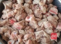 排骨包子的做法图解2