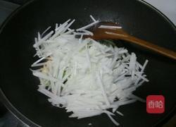 清炒萝卜丝的做法图解5