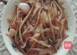 洋葱炒茶树菇的做法图解12