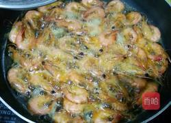 避风塘炒虾的做法图解5