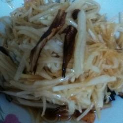 葱油萝卜丝的做法[图]