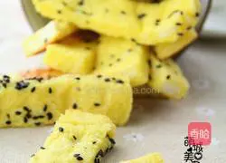 Irresistibly fragrant and crispy—Illustration of how to make golden bread sticks 9