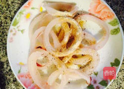 黄金鱿鱼圈的做法图解3