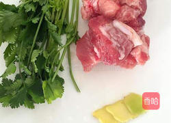 排骨萝卜汤的做法图解1