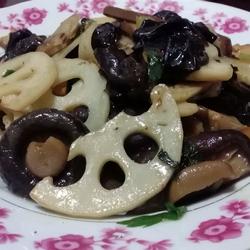 糖醋藕片的做法[图]