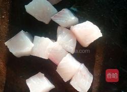 豆腐酿鱼蒸蛋的做法图解1