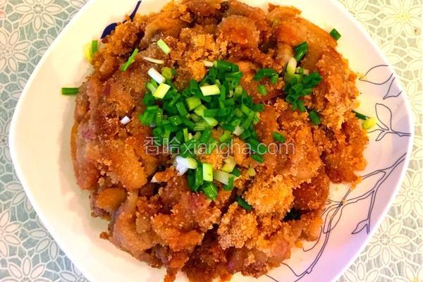 和大家分享酱香粉蒸五花肉的做法！