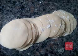 猪肉韭菜饺子的做法图解12