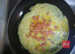 香肠鸡蛋饼的做法图解4