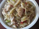 五花肉炖包菜的做法[图]