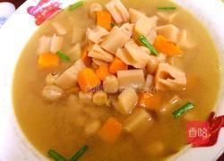 莲藕花生汤的做法图解7