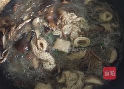 竹荪菇子粉丝汤的做法图解8