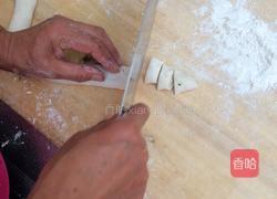 荠菜水饺的做法图解4