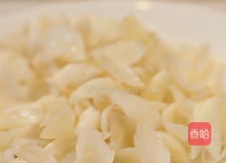 南瓜炒百合的做法图解2
