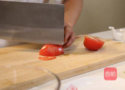 西红柿鸡蛋汤的做法图解1