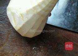 竹笋海带炖鸭的做法图解3