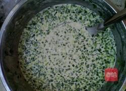 韭菜鸡蛋饼的做法图解4