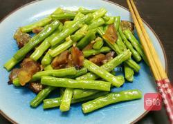 四季豆炒腊肉的做法图解9