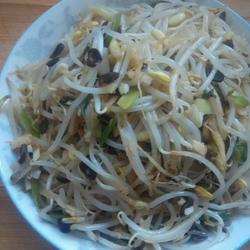 双色豆芽的做法[图]