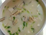鱼头豆腐金针菇汤的做法[图]