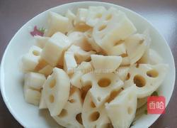 花生莲藕猪蹄汤的做法图解5