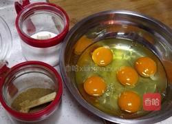 鸡蛋泡泡的做法图解1