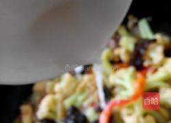 小炒菜花的做法图解6